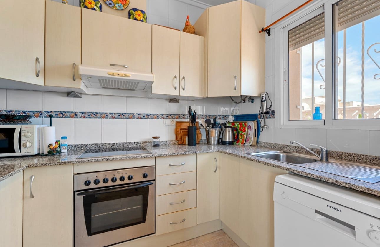 2 chambre Maison de Ville à vendre à Ciudad Quesada avec piscine garage - 195 000 € (Ref: 9428969)