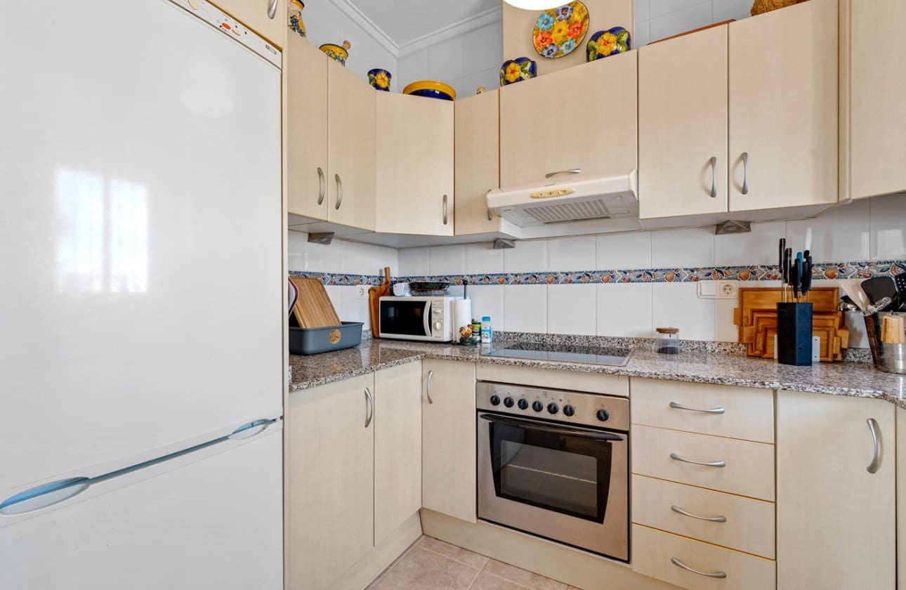 2 chambre Maison de Ville à vendre à Ciudad Quesada avec piscine garage - 195 000 € (Ref: 9428969)