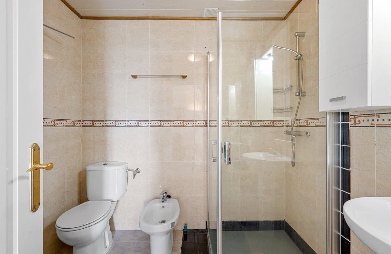 2 chambre Maison de Ville à vendre à Ciudad Quesada avec piscine garage - 195 000 € (Ref: 9428969)