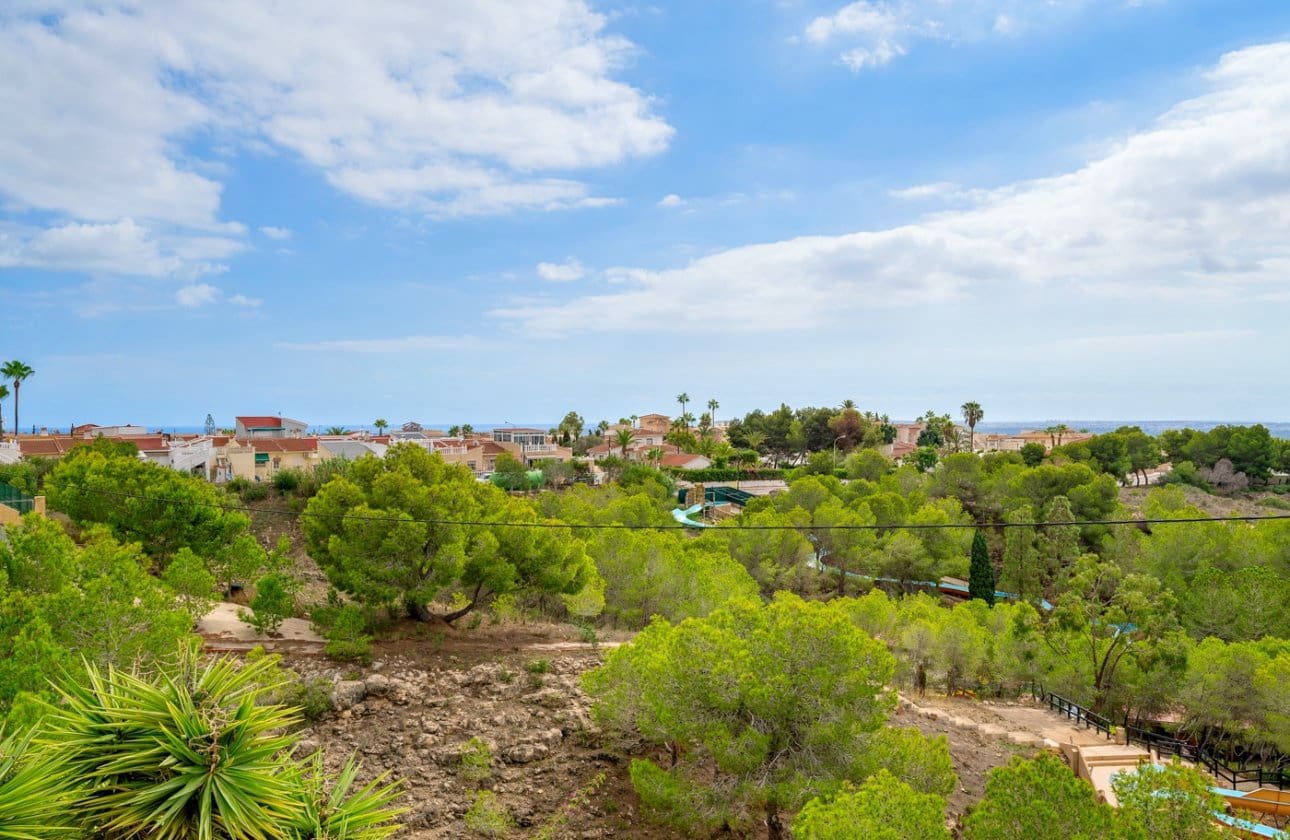 2 chambre Maison de Ville à vendre à Ciudad Quesada avec piscine garage - 195 000 € (Ref: 9428969)