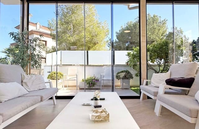 3 slaapkamer Villa te koop in Villamartin, Orihuela met zwembad garage - € 475.000 (Ref: 9428973)