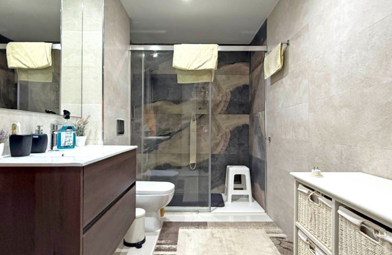 3 slaapkamer Villa te koop in Villamartin met zwembad garage - € 475.000 (Ref: 9428973)