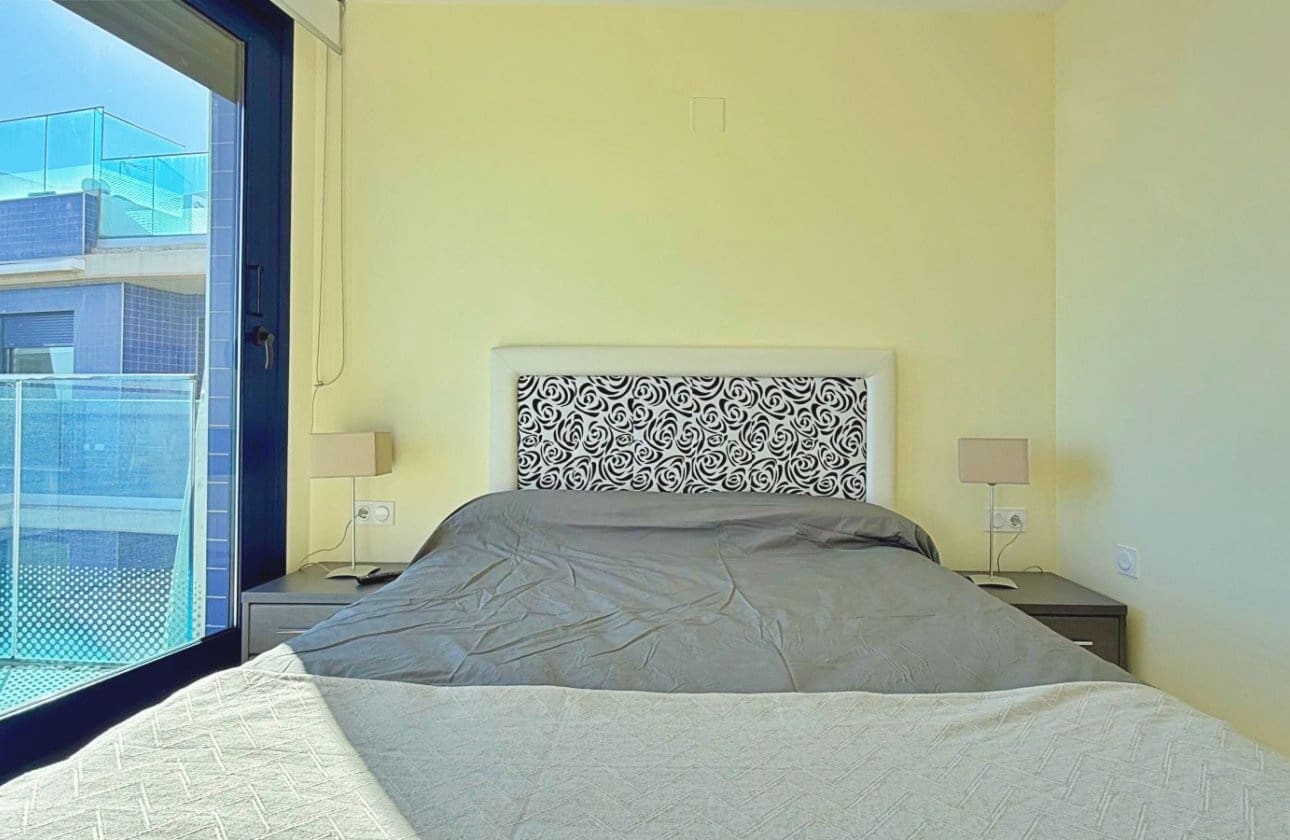 2 makuuhuone Kattohuoneisto myytävänä paikassa Punta Prima mukana uima-altaan 
autotalli - 715 000 € (Ref: 9428975)