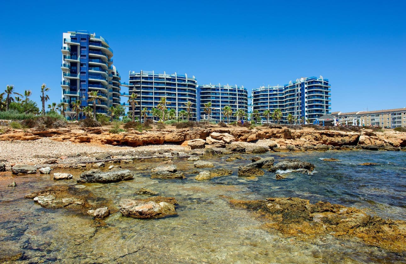 2 makuuhuone Kattohuoneisto myytävänä paikassa Punta Prima mukana uima-altaan 
autotalli - 715 000 € (Ref: 9428975)