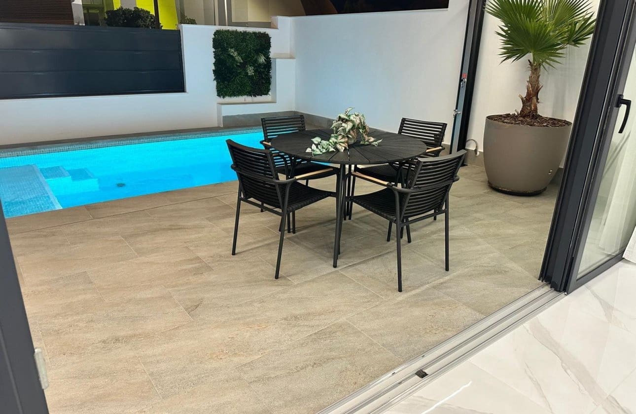 3 bedroom Villa for sale in San Pedro del Pinatar with pool - € 465,000 (Ref: 9428978)