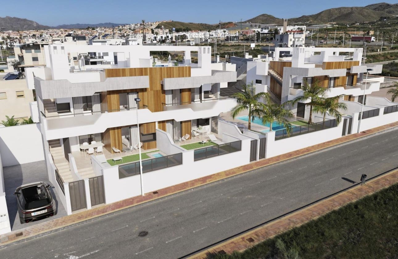 3 soveværelse Bungalow til salg i Puerto de Mazarron med swimmingpool - € 342.311 (Ref: 9428979)