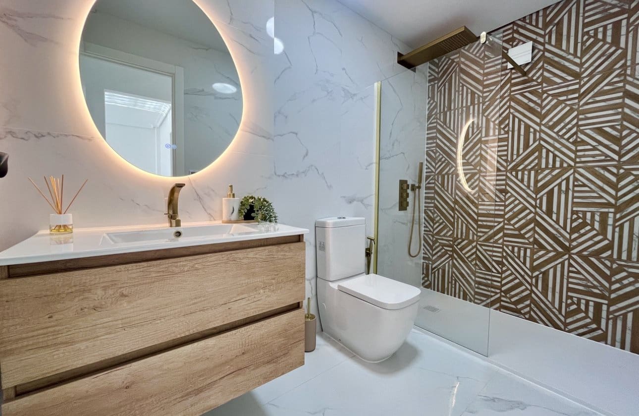 1 soveværelse Penthouse til salg i Playa Flamenca med swimmingpool - € 170.000 (Ref: 9428981)