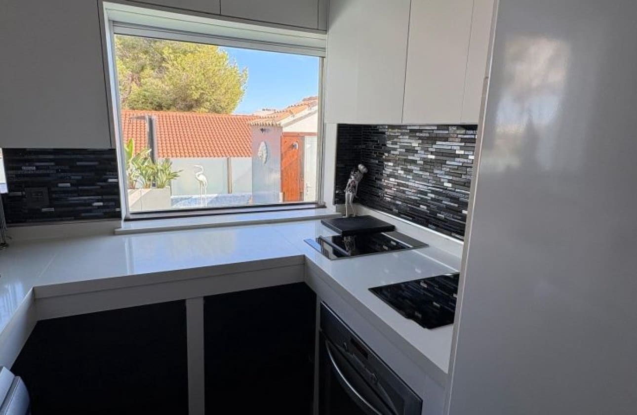 3 quarto Moradia para venda em Orihuela Costa com piscina - 460 000 € (Ref: 9428984)