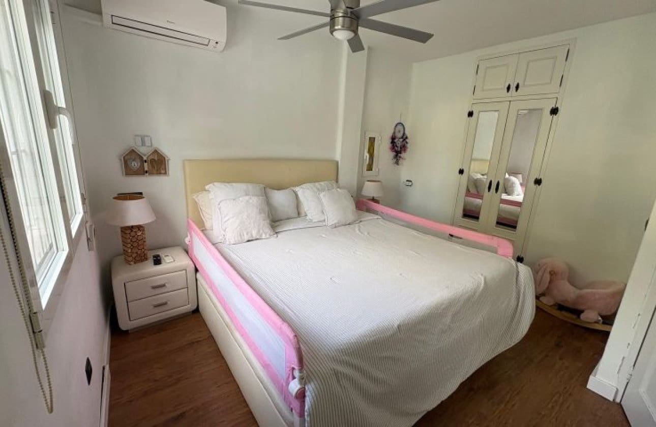 3 quarto Moradia para venda em Orihuela Costa com piscina - 460 000 € (Ref: 9428984)