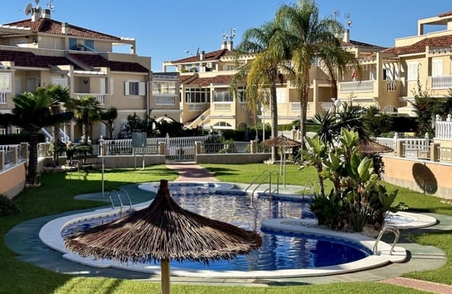 3 Zimmer Apartment zu verkaufen in Playa Flamenca, Orihuela mit Pool - 289.000 € (Ref: 9428985)
