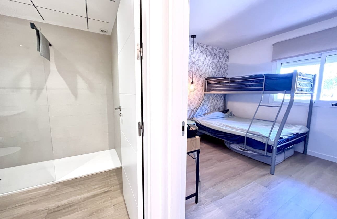 3 bedroom Apartment for sale in La Mata - € 199,990 (Ref: 9428990)