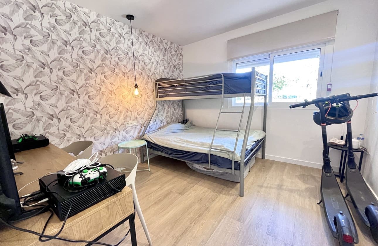 3 bedroom Apartment for sale in La Mata - € 199,990 (Ref: 9428990)