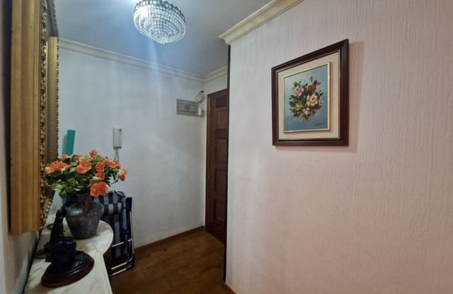 3 makuuhuone Ranta-asunto myytävänä paikassa El Molino, Torrevieja - 297 000 € (Ref: 9428991)