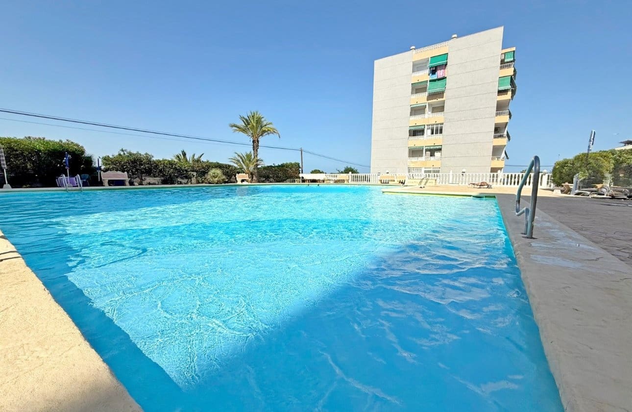 2 slaapkamer Appartement te koop in Orihuela Costa met zwembad - € 275.000 (Ref: 9428992)