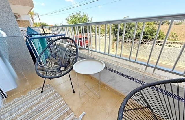 Apartamento de 2 habitaciones en Punta Prima, Orihuela en venta con piscina - 275.000 € (Ref: 9428992)