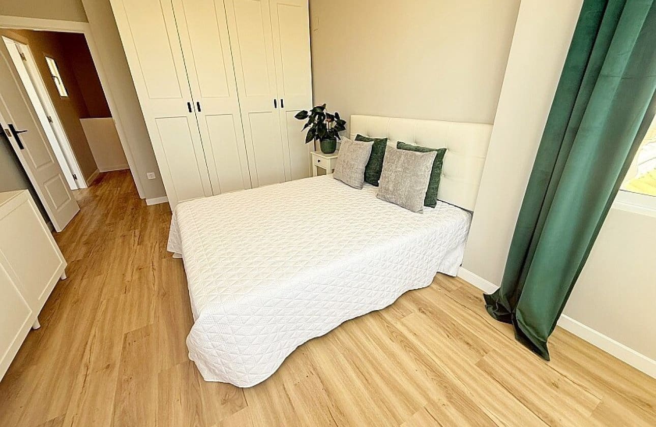 3 chambre Maison de Ville à vendre à Los Altos avec piscine - 294 180 € (Ref: 9429376)