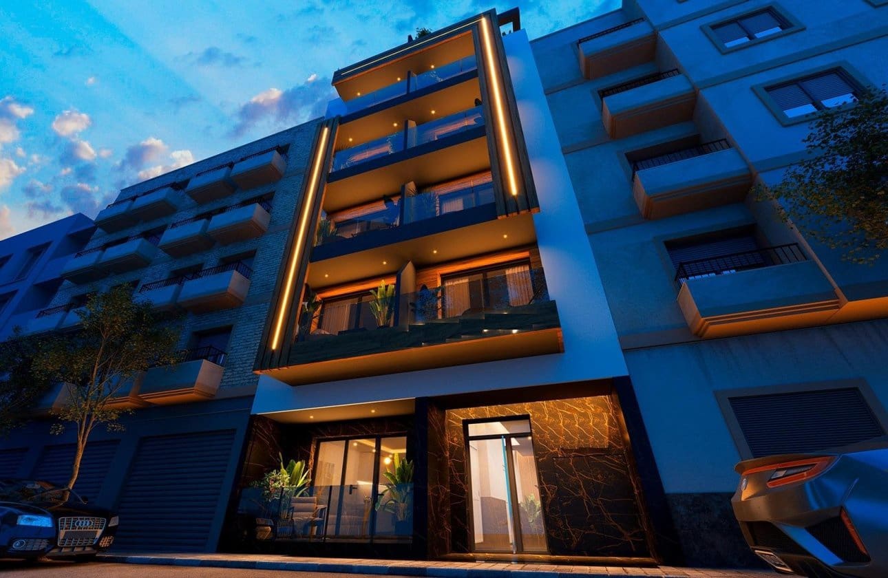 2 quarto Penthouse para venda em Torrevieja com piscina - 380 000 € (Ref: 9429377)