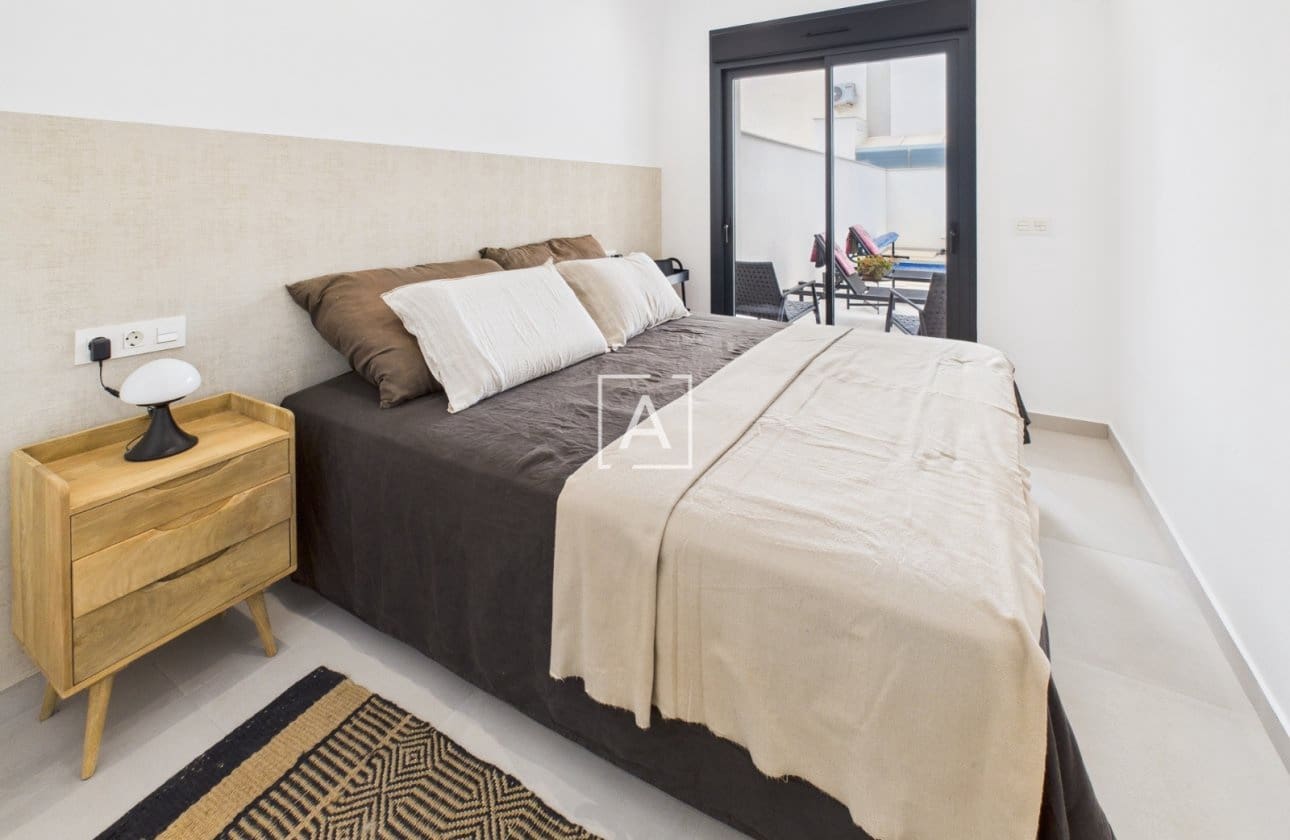 2 chambre Maison de Ville à vendre à Pilar de la Horadada avec piscine - 299 995 € (Ref: 9429378)