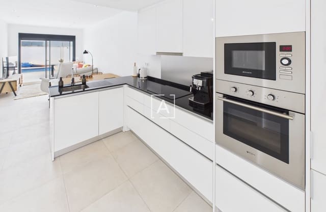 2 chambre Maison de Ville à vendre à Pilar de la Horadada avec piscine - 299 995 € (Ref: 9429378)