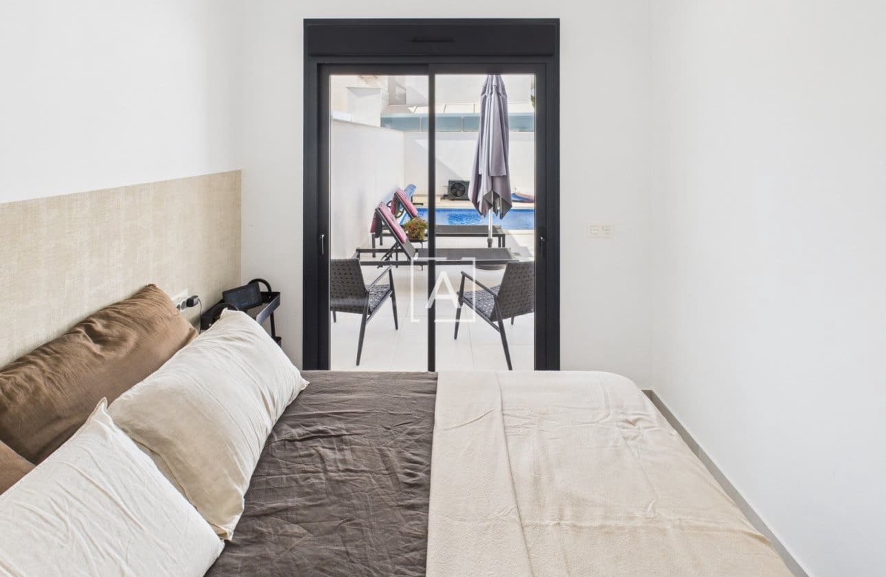 2 chambre Maison de Ville à vendre à Pilar de la Horadada avec piscine - 299 995 € (Ref: 9429378)