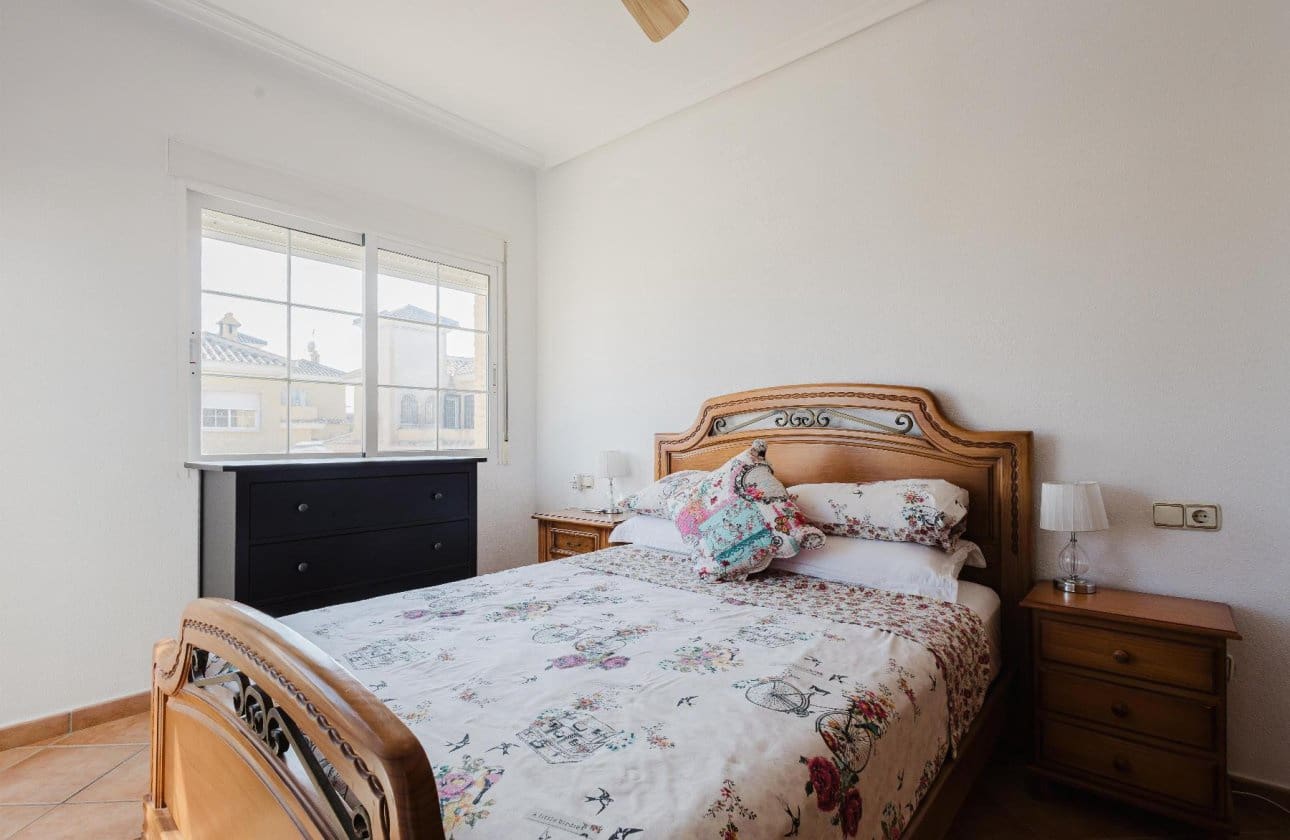 3 sovrum Villa till salu i Lo Crispin med pool - 249 900 € (Ref: 9429380)