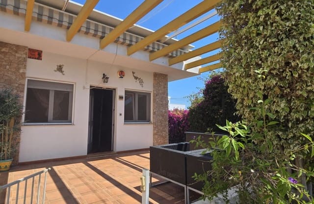 2 bedroom Townhouse for sale in Mil Palmeras, Orihuela with pool - € 229,900 (Ref: 9429381)