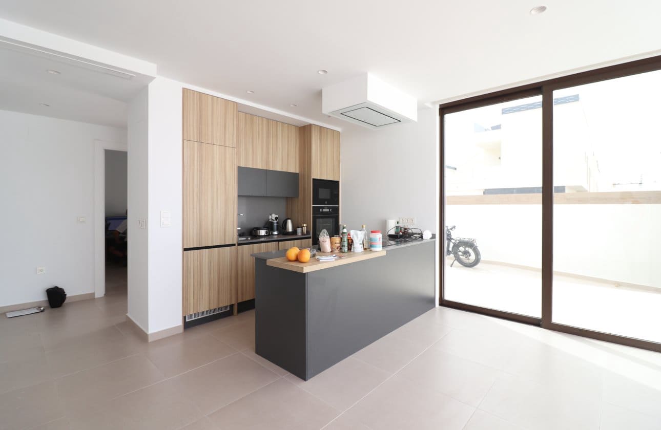 3 slaapkamer Villa te koop in Benijofar met zwembad - € 440.000 (Ref: 9429385)