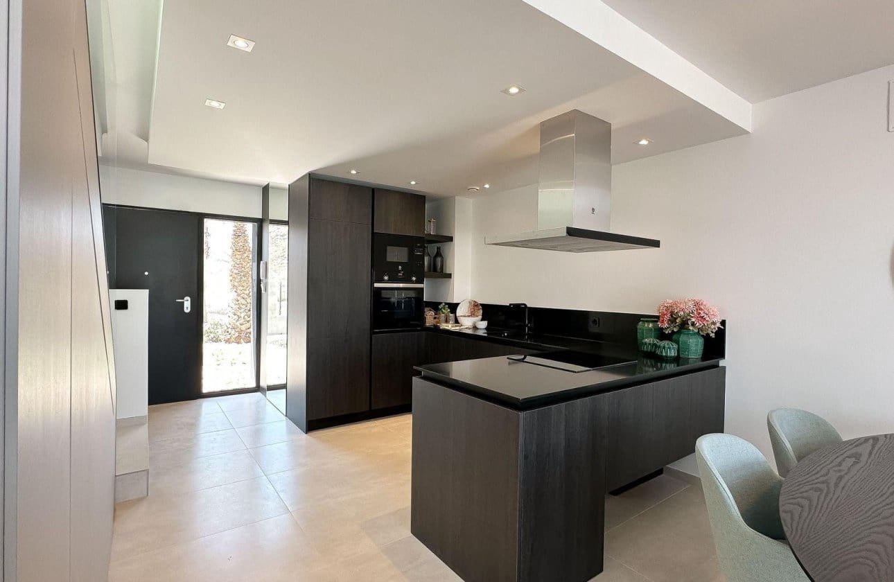 Chalet de 3 habitaciones en Algorfa en venta con piscina - 475.000 € (Ref: 9429387)