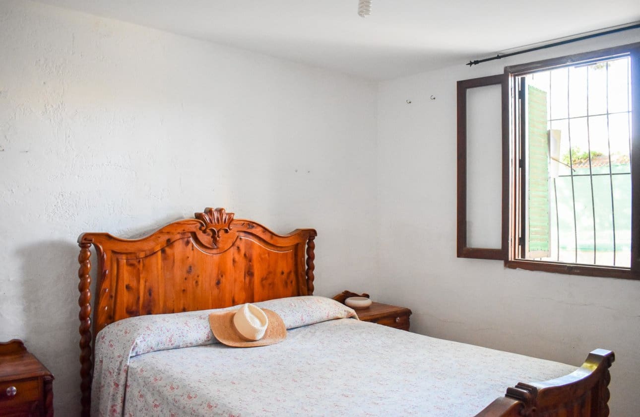 4 bedroom Villa for sale in Orihuela Costa - € 560,000 (Ref: 9429389)