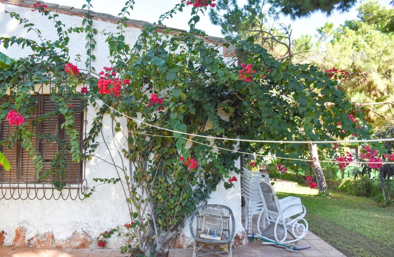 4 bedroom Villa for sale in Orihuela Costa - € 560,000 (Ref: 9429389)