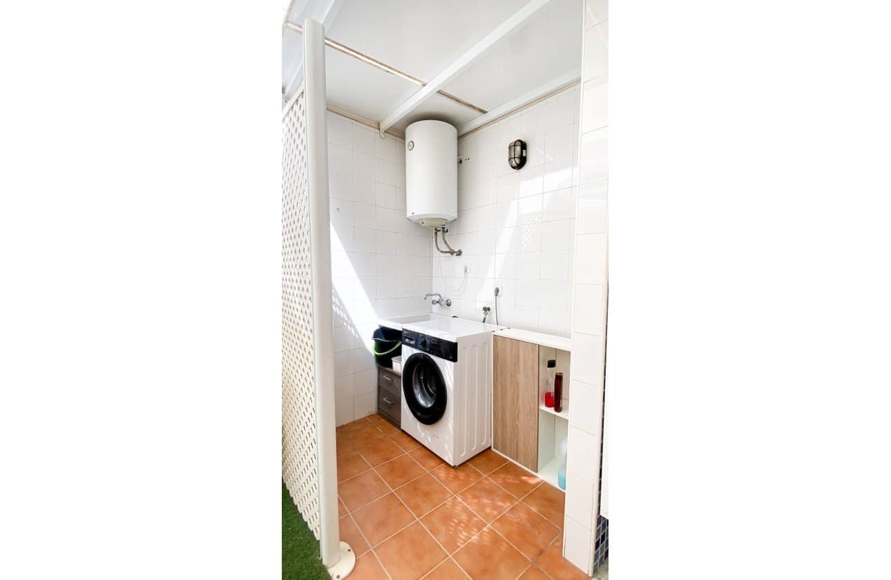 3 slaapkamer Appartement te koop in Santiago de la Ribera met garage - € 257.000 (Ref: 9429390)