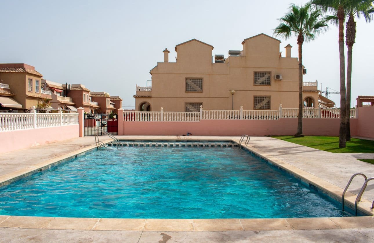 3 camera da letto Villa in vendita in Gran Alacant con piscina - 240.000 € (Rif: 9429391)