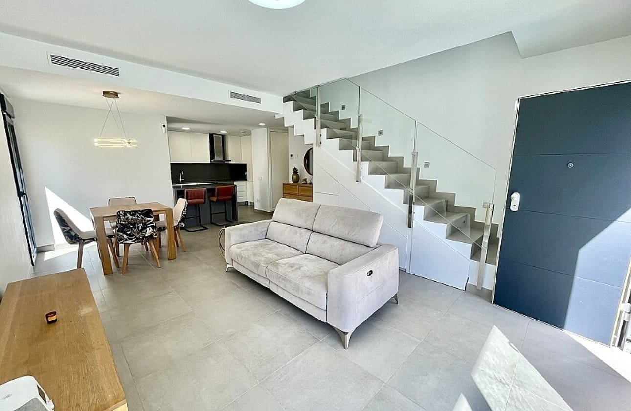 3 slaapkamer Villa te koop in Pilar de la Horadada - € 475.000 (Ref: 9429393)