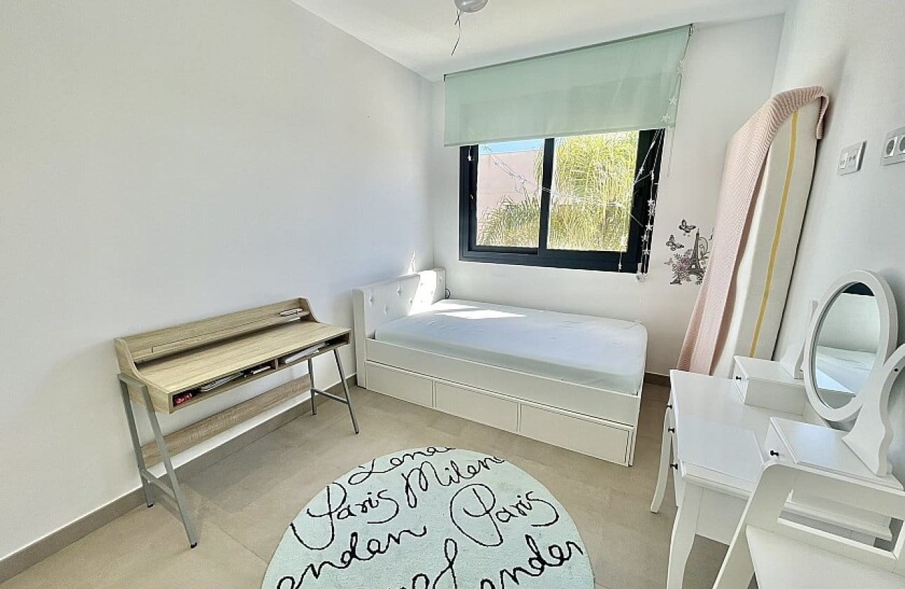 3 slaapkamer Villa te koop in Pilar de la Horadada - € 475.000 (Ref: 9429393)