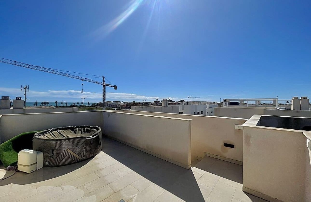 3 slaapkamer Villa te koop in Pilar de la Horadada - € 475.000 (Ref: 9429393)