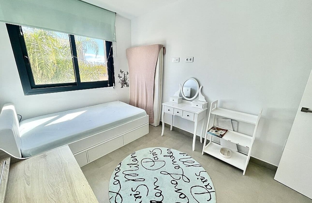 3 slaapkamer Villa te koop in Pilar de la Horadada - € 475.000 (Ref: 9429393)