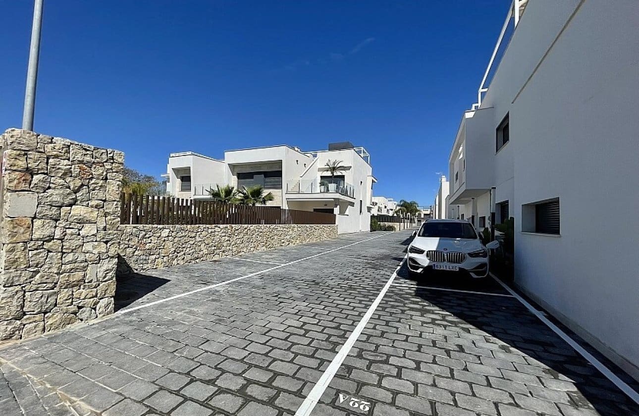 3 slaapkamer Villa te koop in Pilar de la Horadada - € 475.000 (Ref: 9429393)