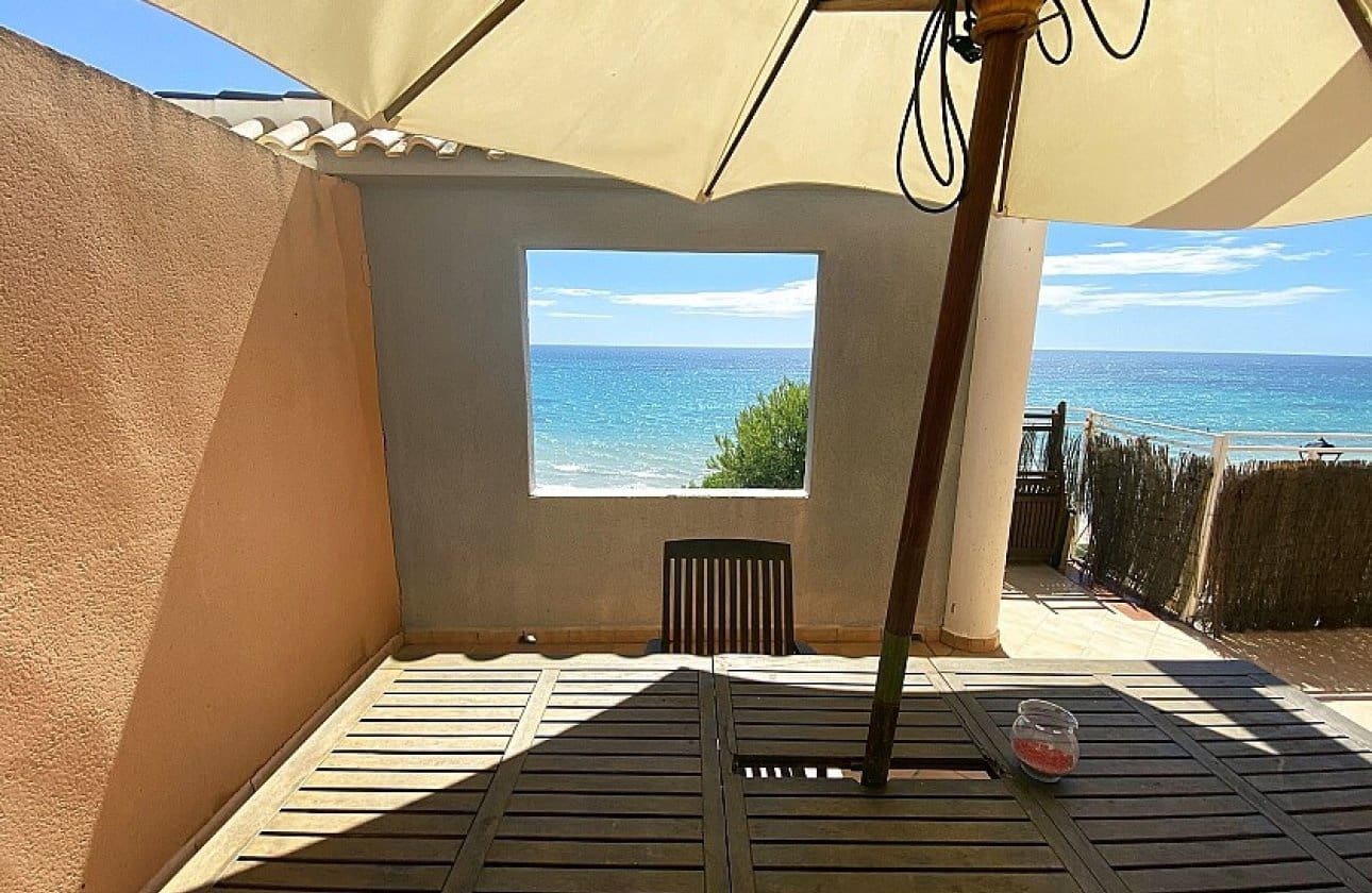 4 bedroom Townhouse for sale in Dehesa de Campoamor with garage - € 799,000 (Ref: 9429394)