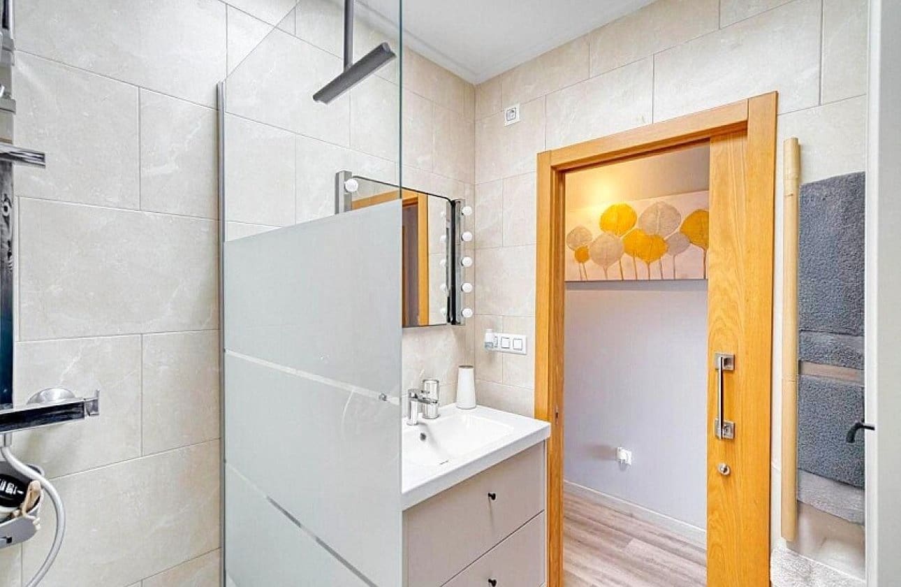 3 chambre Maison de Ville à vendre à Los Altos avec piscine - 315 000 € (Ref: 9429395)