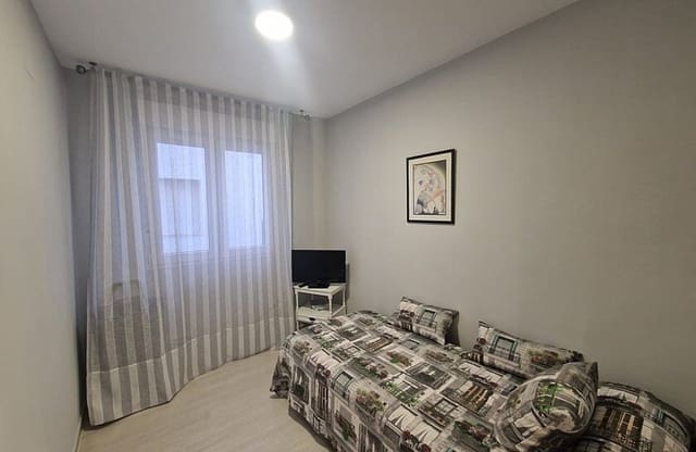 3 soveværelse Strandlejlighed til salg i Playa del Cura, Torrevieja med garage - € 335.000 (Ref: 9429398)