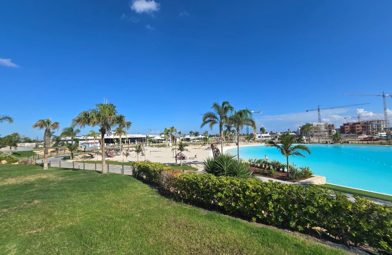 Apartamento de 2 habitaciones en Torre-Pacheco en venta con piscina - 299.950 € (Ref: 9429402)