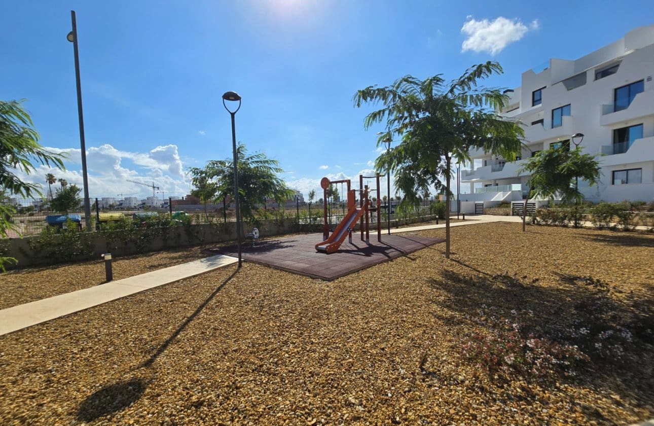 Apartamento de 2 habitaciones en Torre-Pacheco en venta con piscina - 299.950 € (Ref: 9429402)