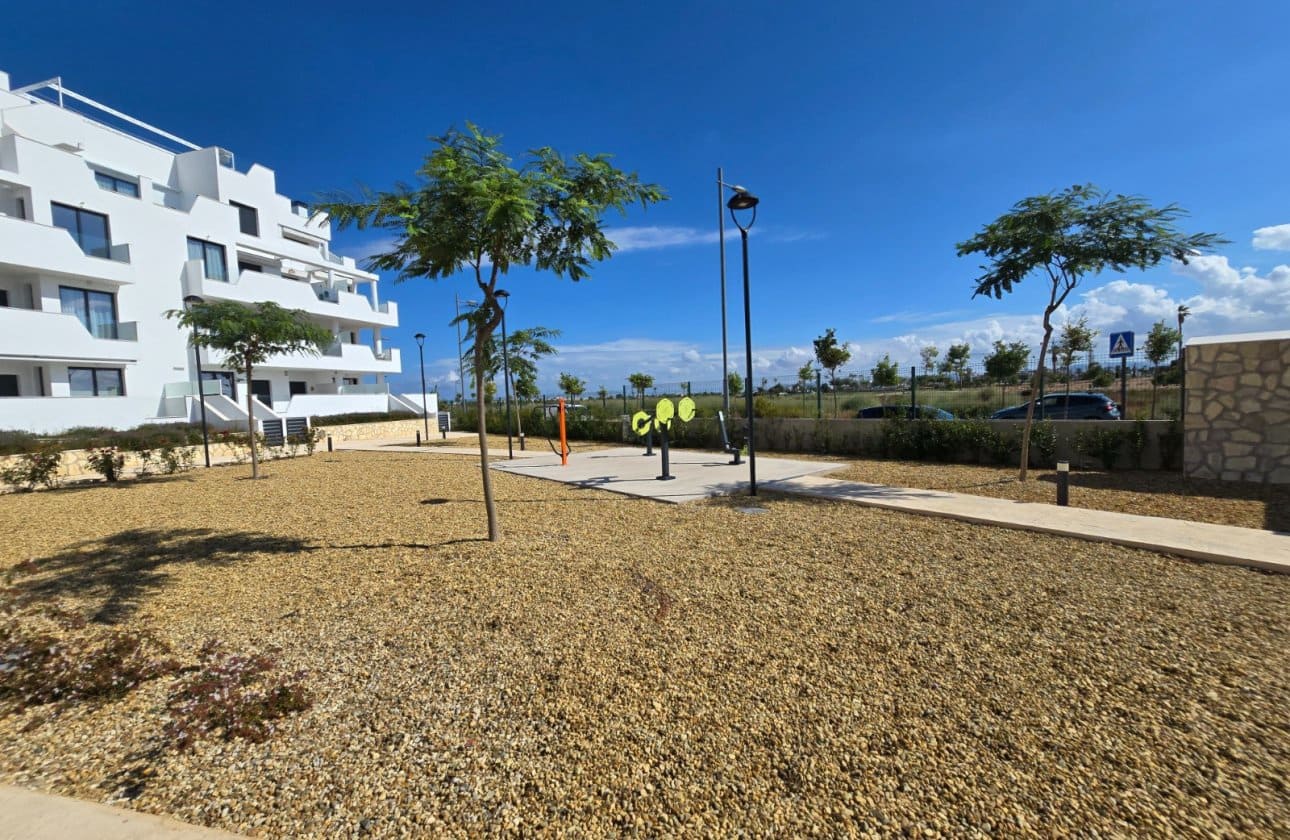 Apartamento de 2 habitaciones en Torre-Pacheco en venta con piscina - 299.950 € (Ref: 9429402)