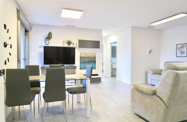 2 chambre Appartement à vendre à Villamartin, Orihuela - 250 000 € (Ref: 9429404)