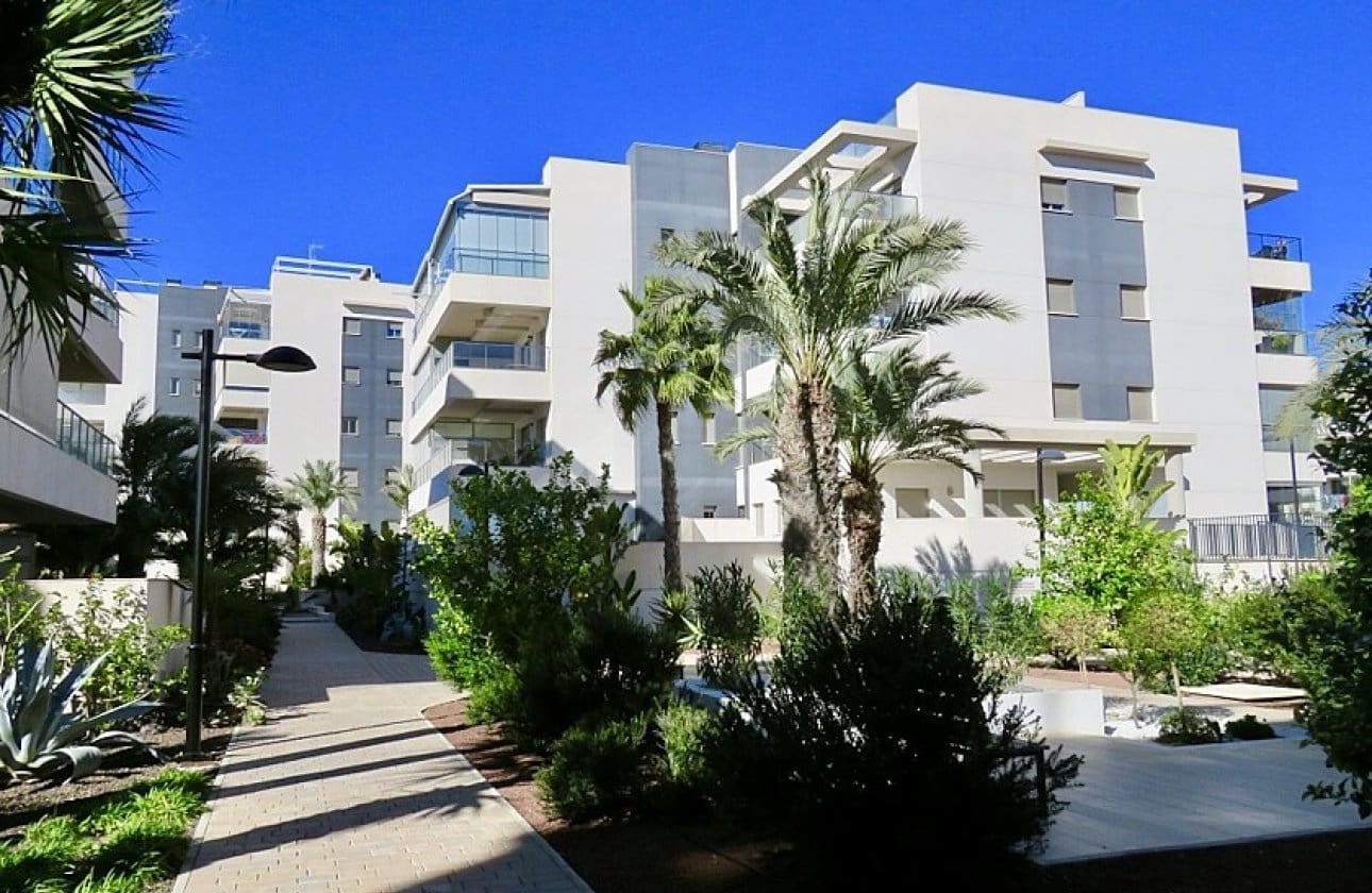 2 chambre Appartement à vendre à Villamartin - 250 000 € (Ref: 9429404)