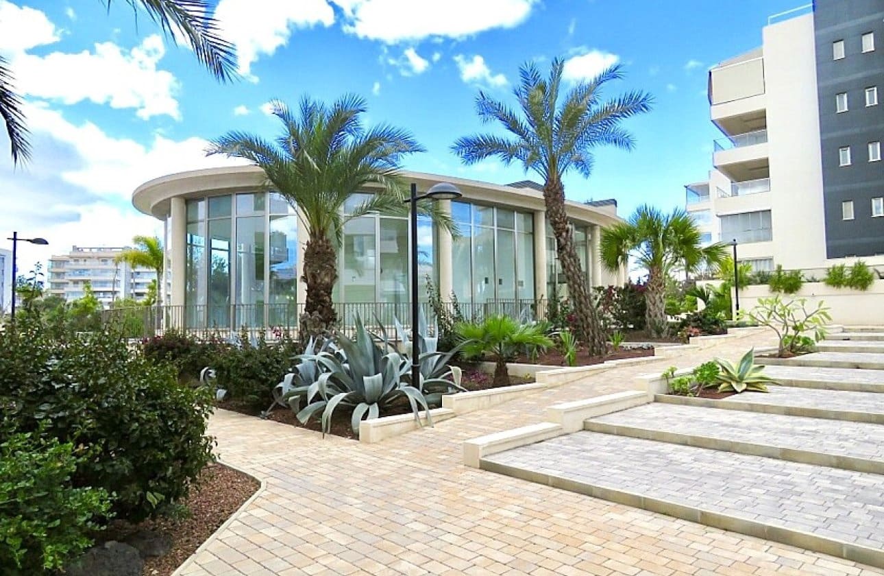 2 chambre Appartement à vendre à Villamartin - 250 000 € (Ref: 9429404)