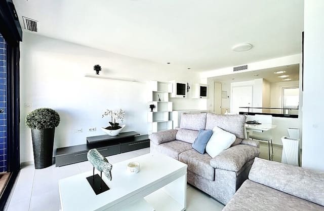 2 slaapkamer Strandappartement te koop in Punta Prima, Torrevieja met zwembad garage - € 398.000 (Ref: 9429405)