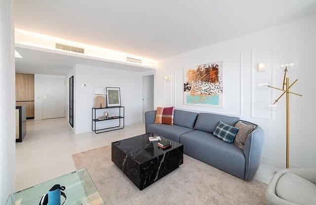 3 slaapkamer Strandappartement te koop in Punta Prima, Torrevieja met zwembad garage - € 799.000 (Ref: 9429406)