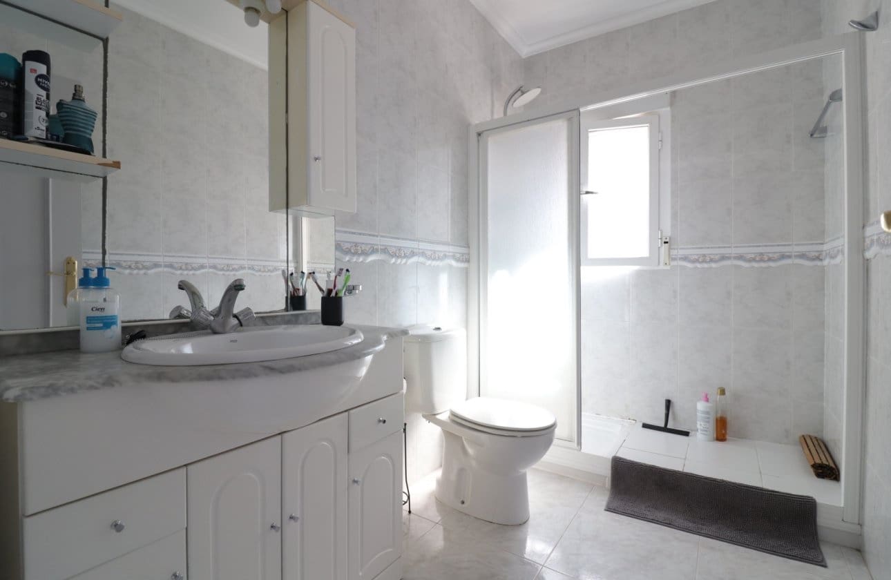 2 camera da letto Villa in vendita in Benijofar con piscina garage - 285.000 € (Rif: 9432542)