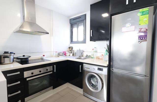 2 makuuhuone Bungalow myytävänä paikassa La Zenia, Orihuela mukana uima-altaan 
autotalli - 289 000 € (Ref: 9432546)